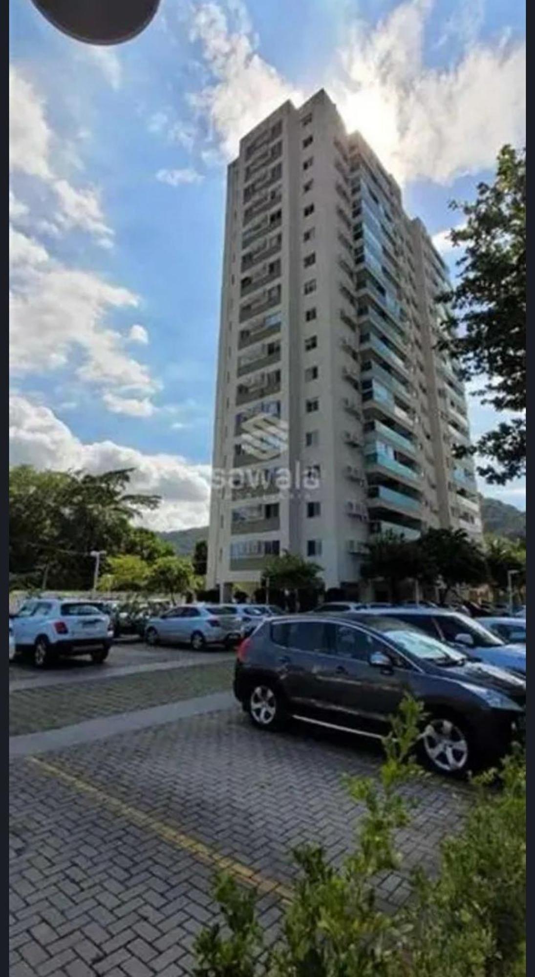 Em Jacarepagua Com Varanda E Vista Deslumbrante *
